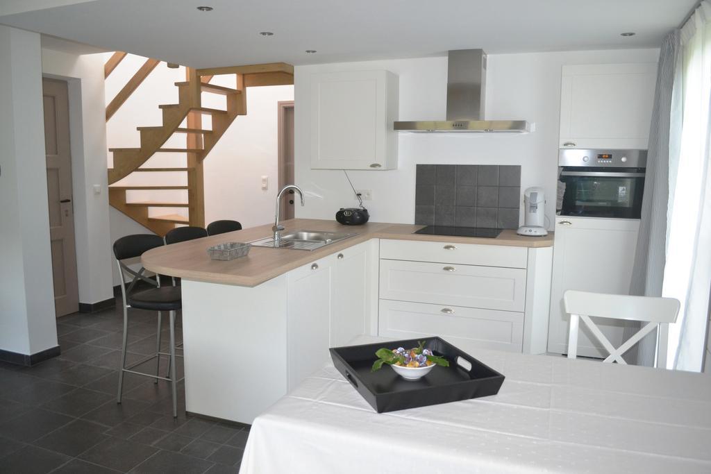 Sous Le Saule Holiday Home Heyd Rum bild